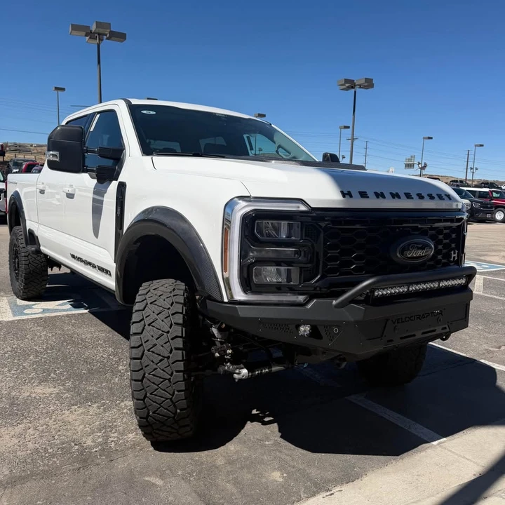 2026 Ford Super Duty 5th Gen - Image 3 of 17
