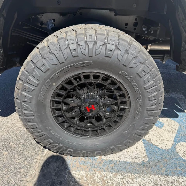 2026 Ford Super Duty 5th Gen - Image 14 of 17