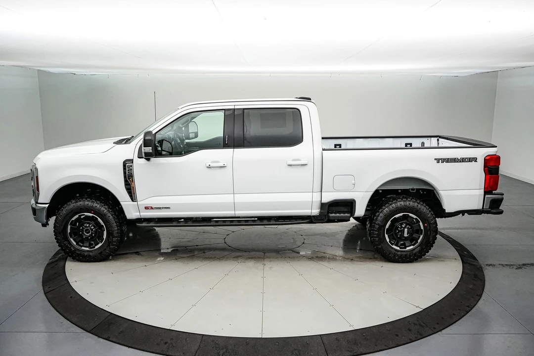 2026 Ford Super Duty 5th Gen - Image 9 of 21