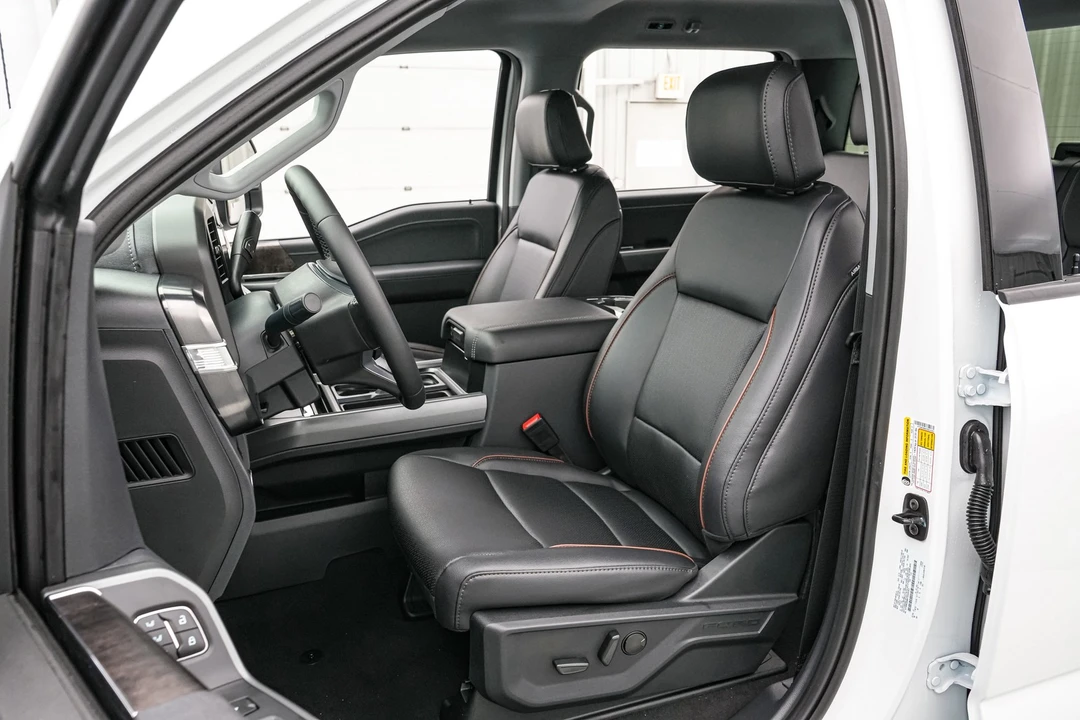 2026 Ford Super Duty 5th Gen - Image 16 of 21