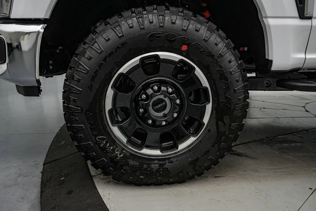 2026 Ford Super Duty 5th Gen - Image 12 of 21