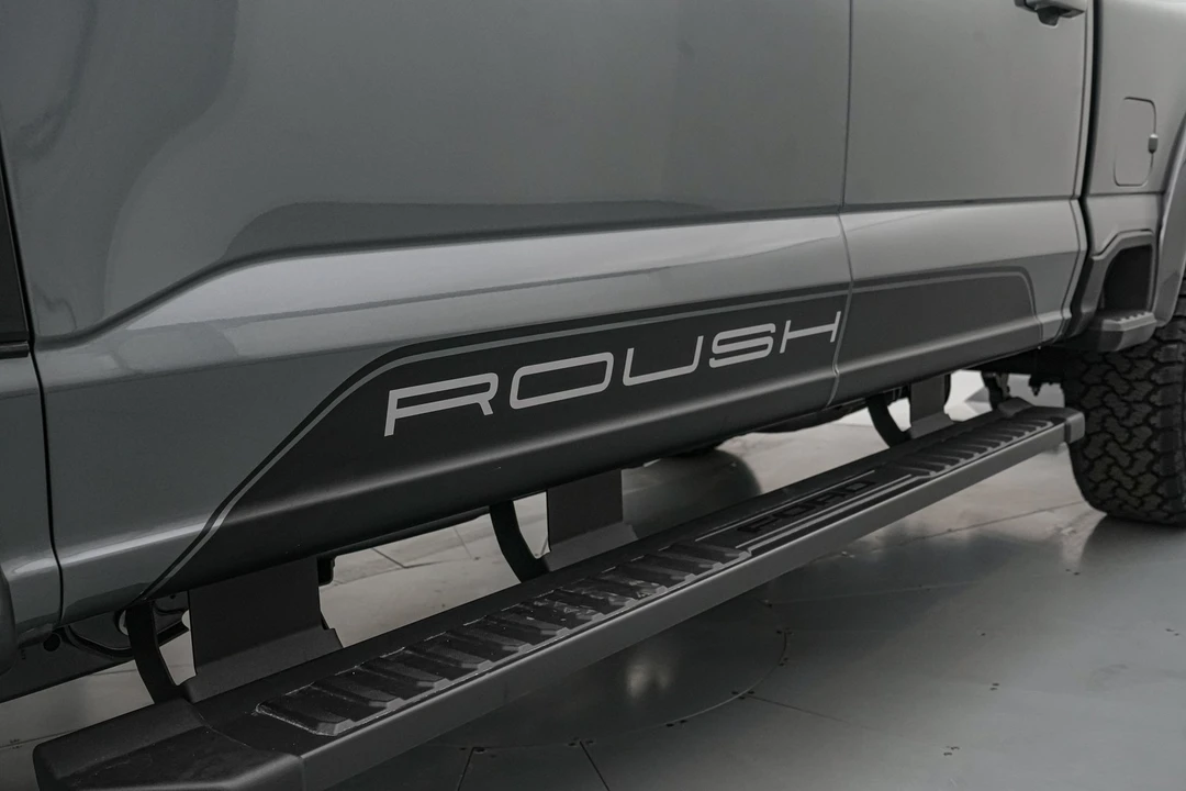 2026 Ford Super Duty 5th Gen - Image 18 of 31