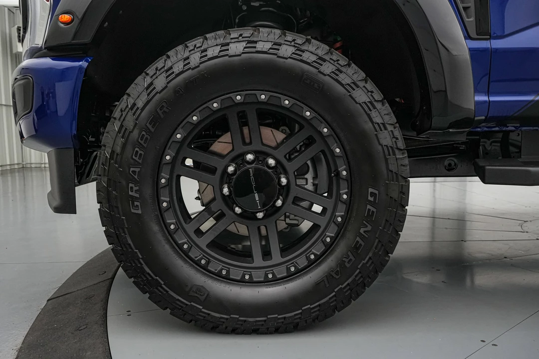 2026 Ford Super Duty 5th Gen - Image 13 of 31