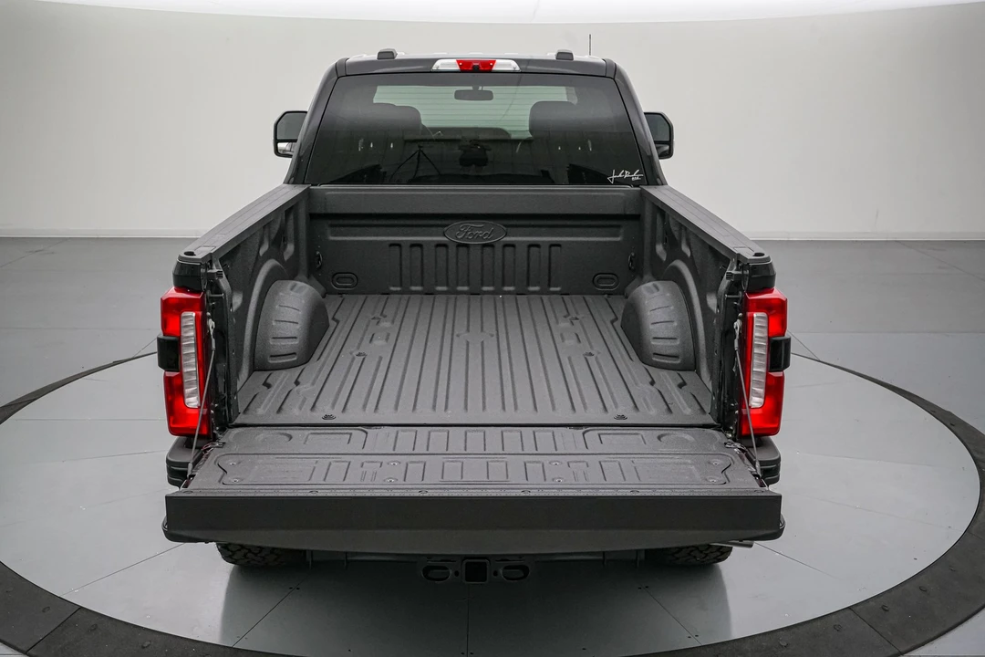 2026 Ford Super Duty 5th Gen - Image 8 of 31