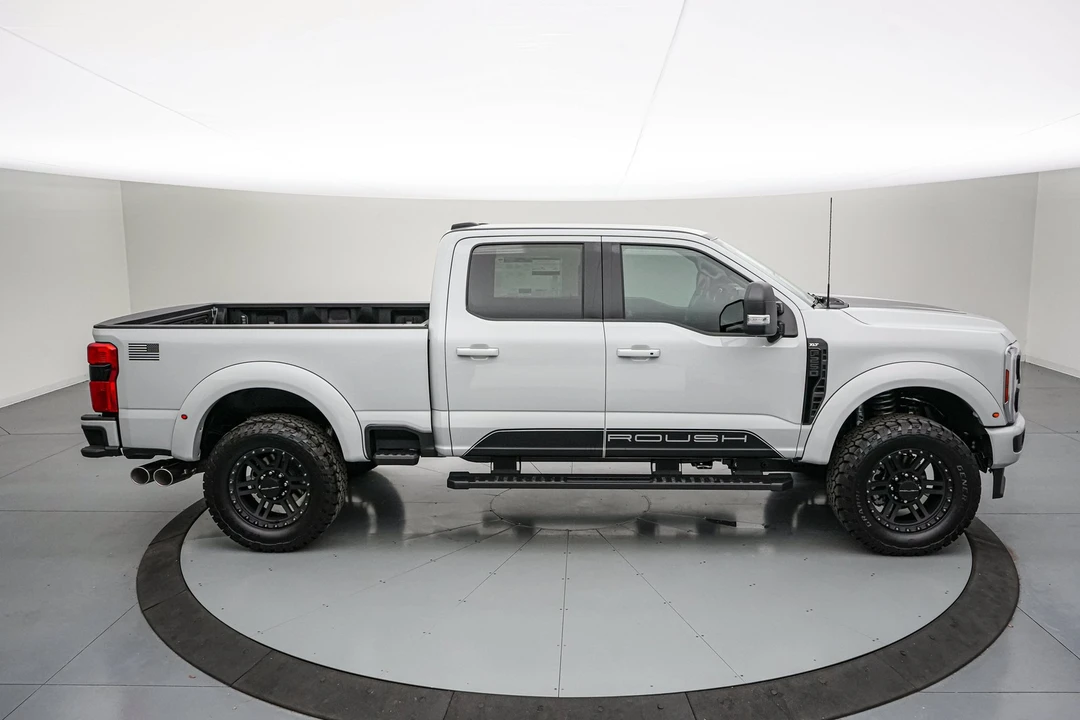 2026 Ford Super Duty 5th Gen - Image 5 of 31
