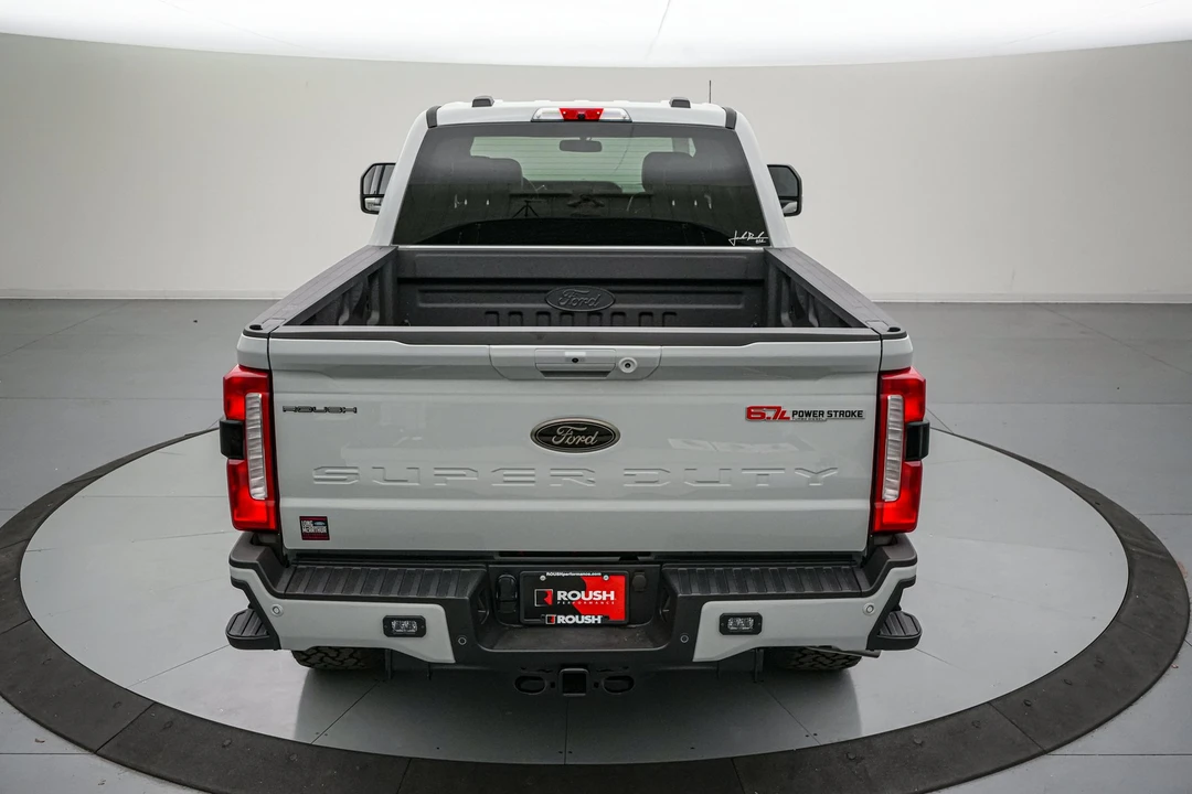 2026 Ford Super Duty 5th Gen - Image 7 of 31