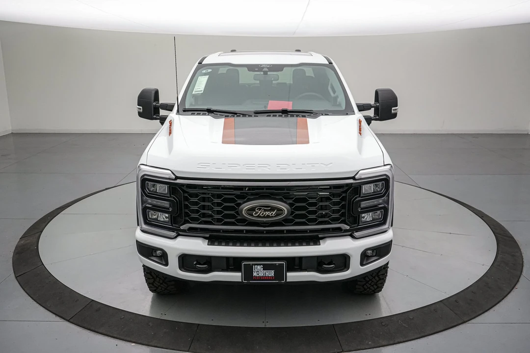 2026 Ford Super Duty 5th Gen - Image 12 of 31