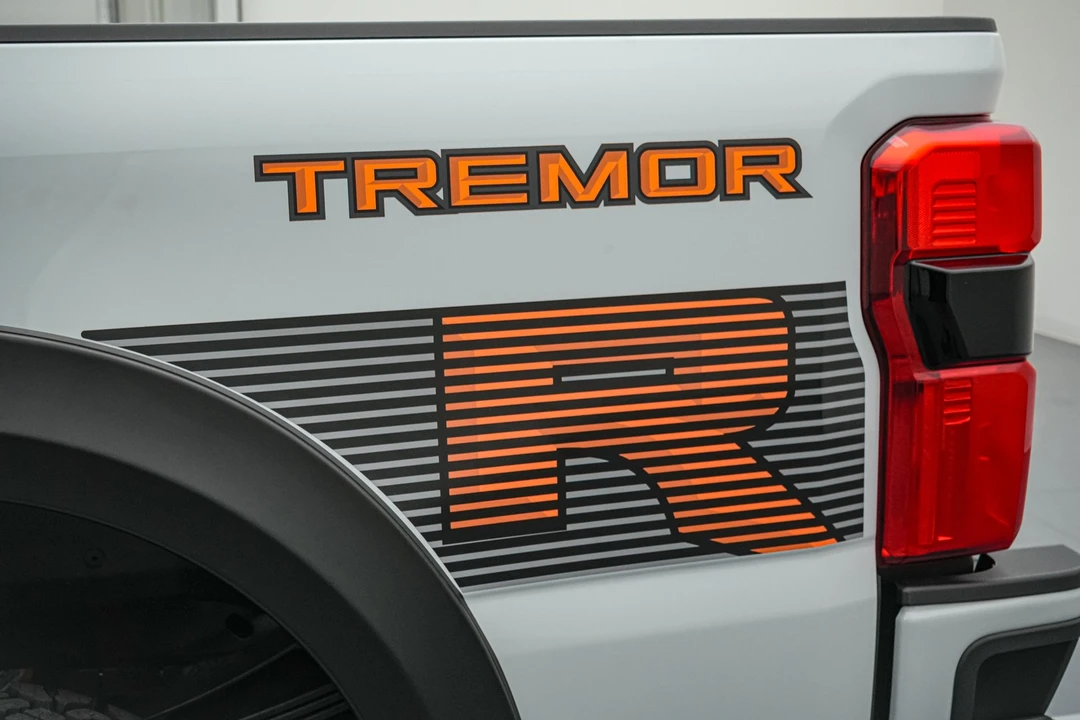 2026 Ford Super Duty 5th Gen - Image 25 of 31