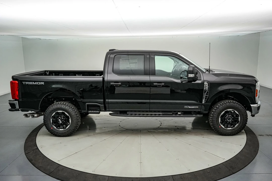 2026 Ford Super Duty 5th Gen - Image 4 of 21
