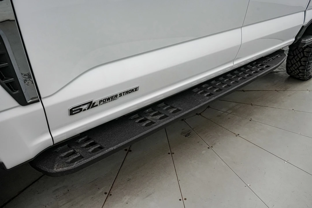 2026 Ford Super Duty 5th Gen - Image 13 of 21