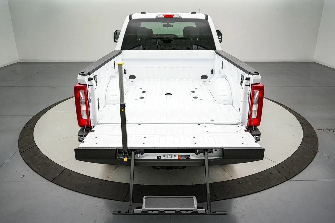 2026 Ford Super Duty 5th Gen - Image 7 of 21