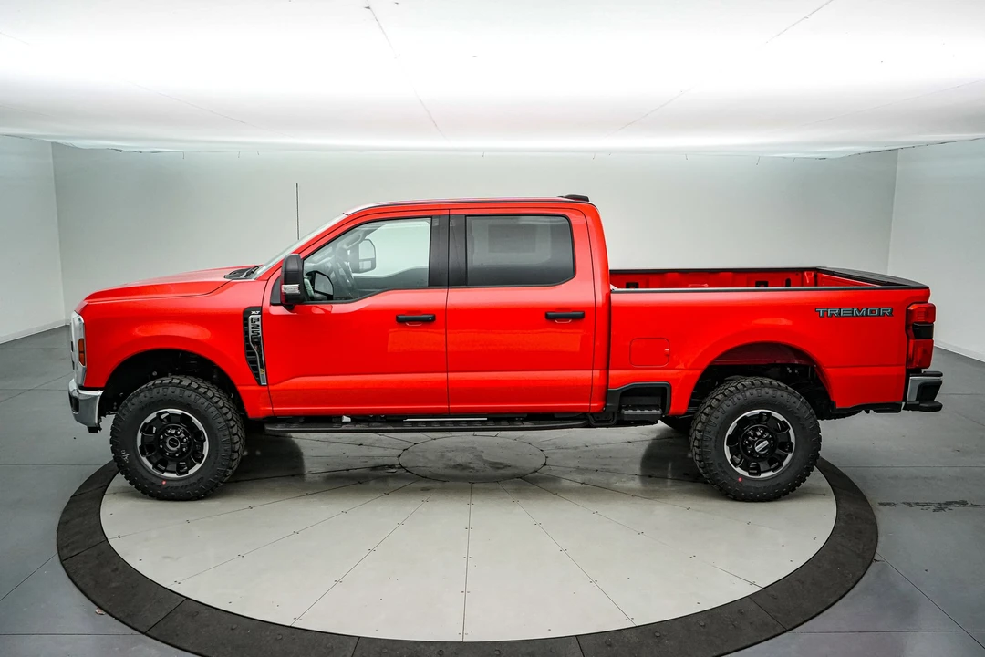 2026 Ford Super Duty 5th Gen - Image 9 of 21