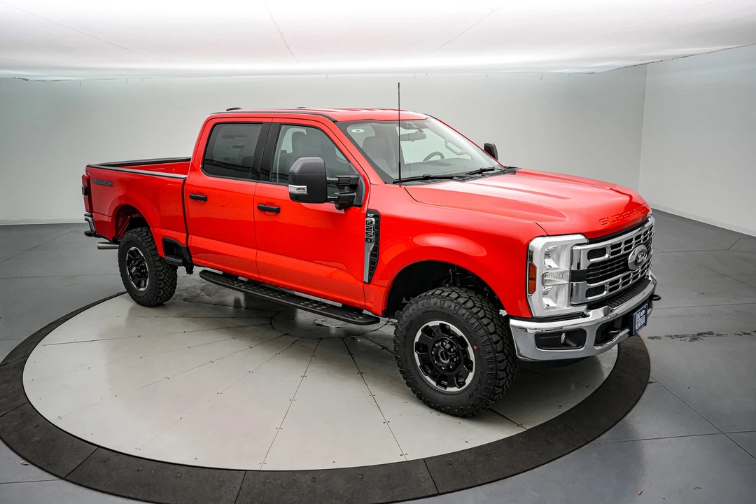 2026 Ford Super Duty 5th Gen - Image 2 of 21