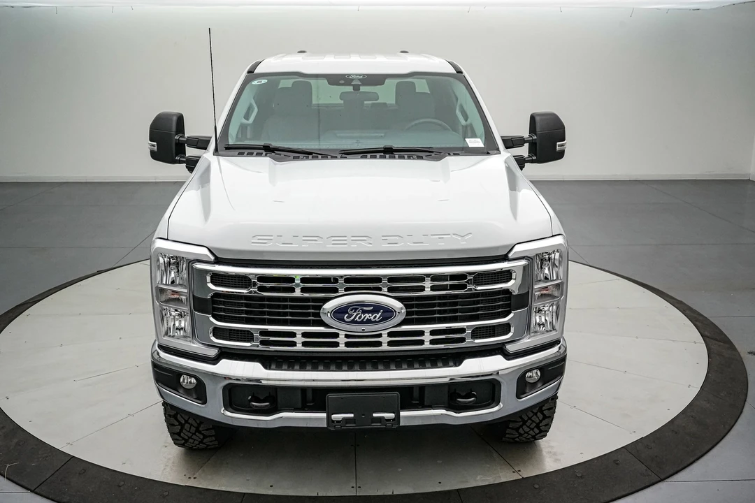 2026 Ford Super Duty 5th Gen - Image 11 of 21