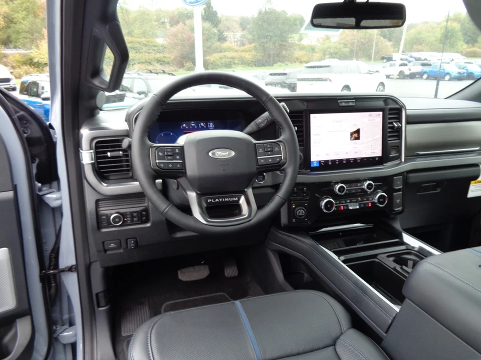 2026 Ford Super Duty 5th Gen - Image 18 of 21