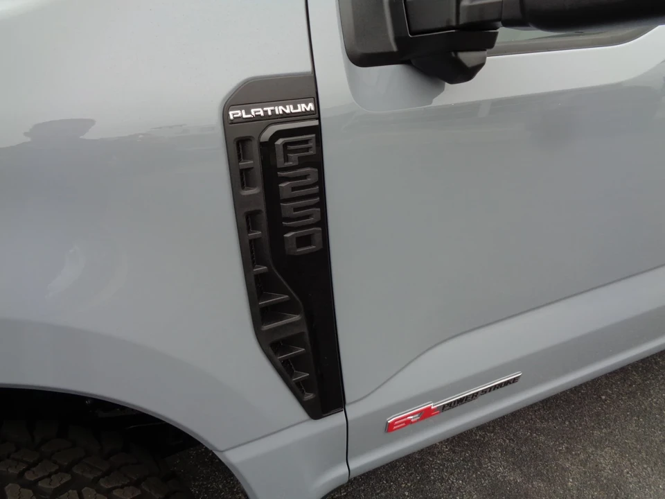 2026 Ford Super Duty 5th Gen - Image 11 of 21