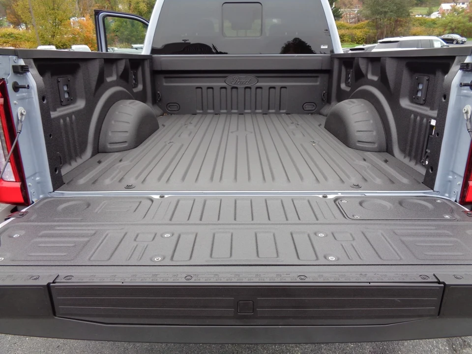 2026 Ford Super Duty 5th Gen - Image 20 of 21