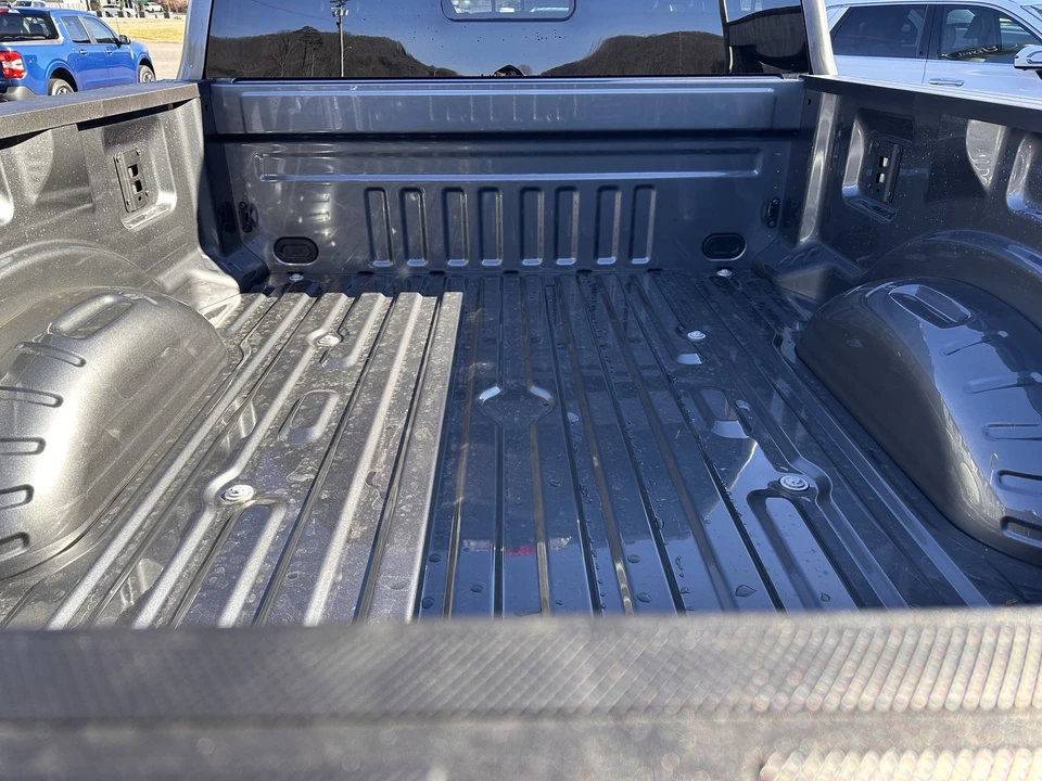 2026 Ford Super Duty 5th Gen - Image 9 of 21