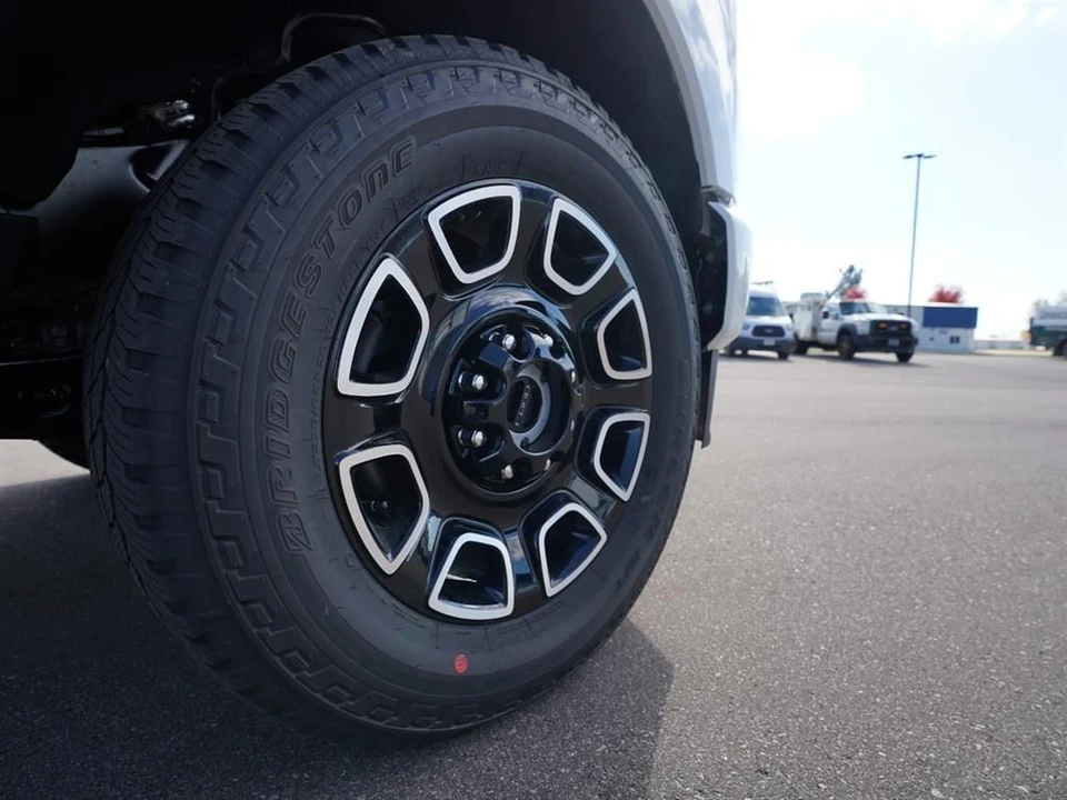 2026 Ford Super Duty 5th Gen - Image 10 of 12