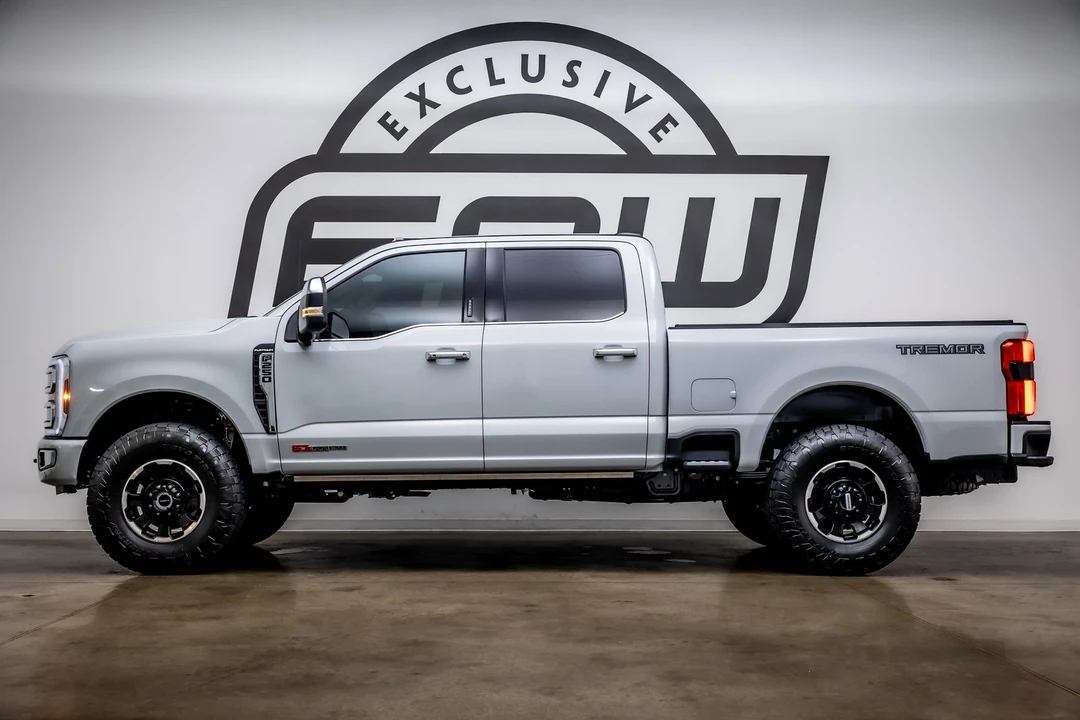 2026 Ford Super Duty 5th Gen - Image 6 of 12