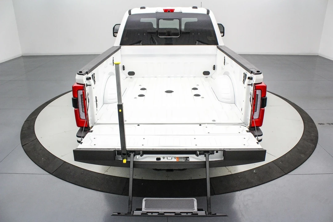 2026 Ford Super Duty 5th Gen - Image 7 of 21