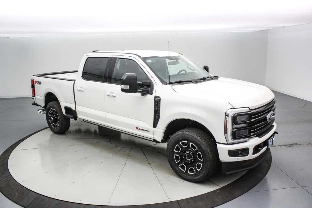 2026 Ford Super Duty 5th Gen - Image 2 of 21