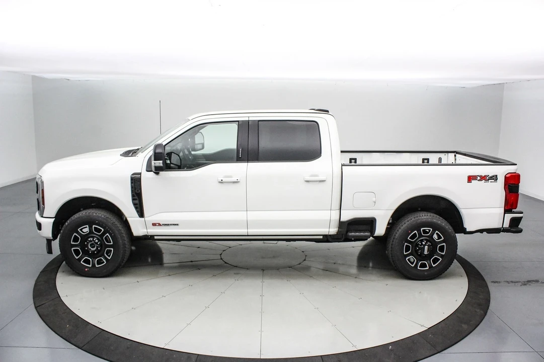 2026 Ford Super Duty 5th Gen - Image 9 of 21