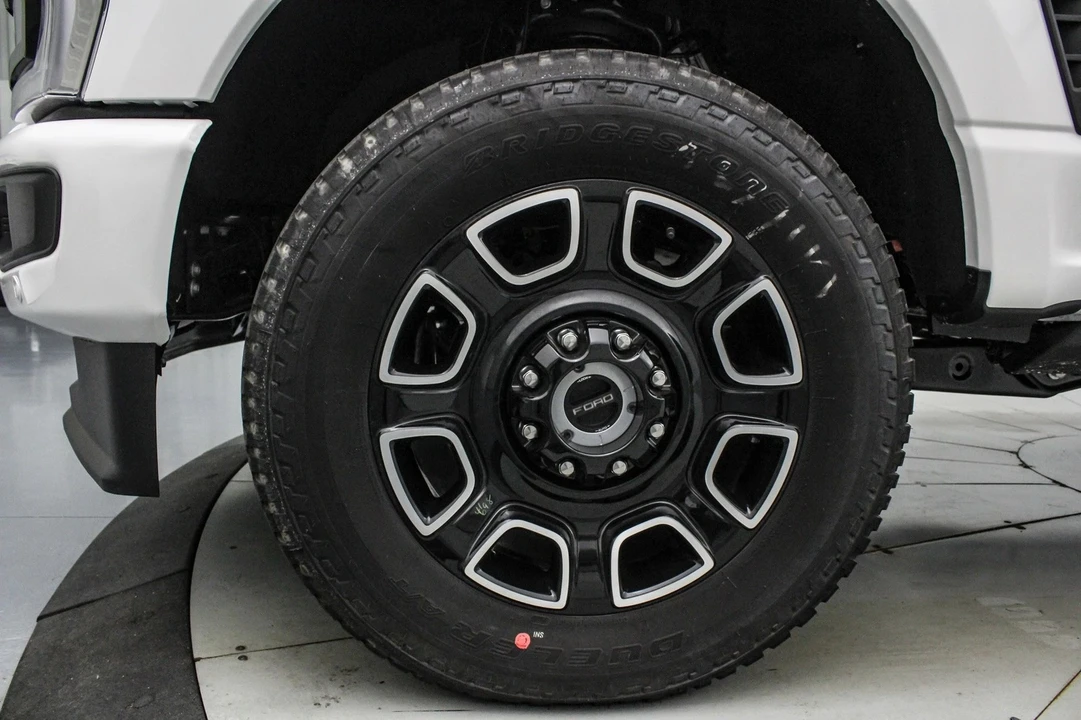 2026 Ford Super Duty 5th Gen - Image 12 of 21