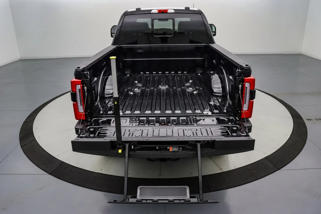 2026 Ford Super Duty 5th Gen - Image 7 of 21
