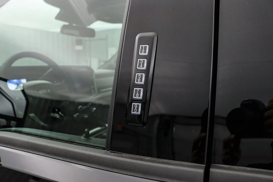 2026 Ford Super Duty 5th Gen - Image 13 of 21