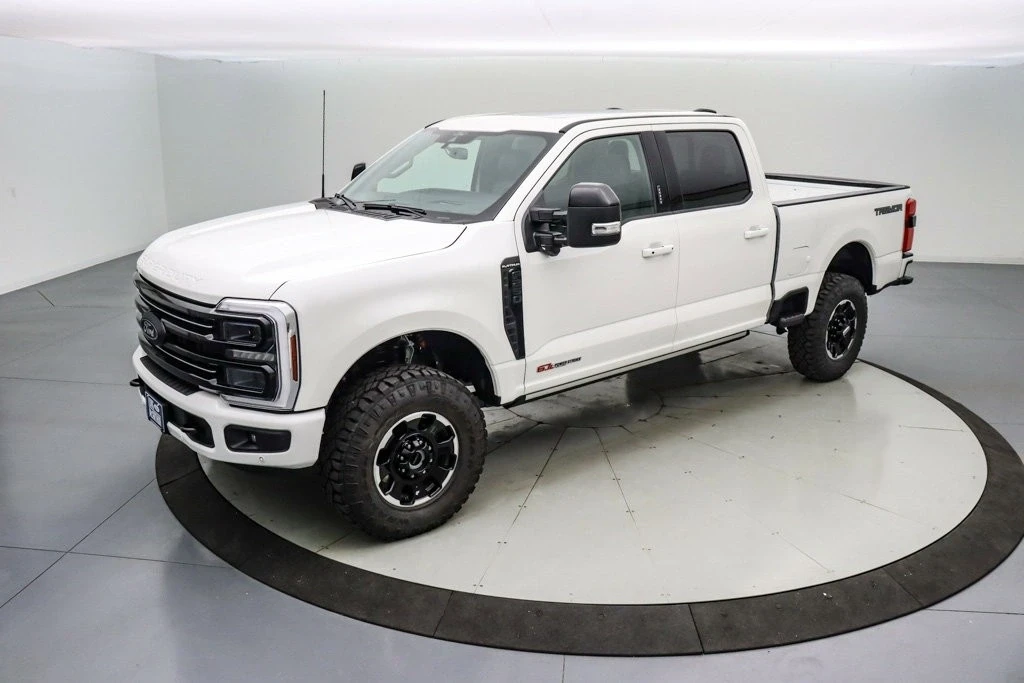 2026 Ford Super Duty 5th Gen - Image 11 of 21