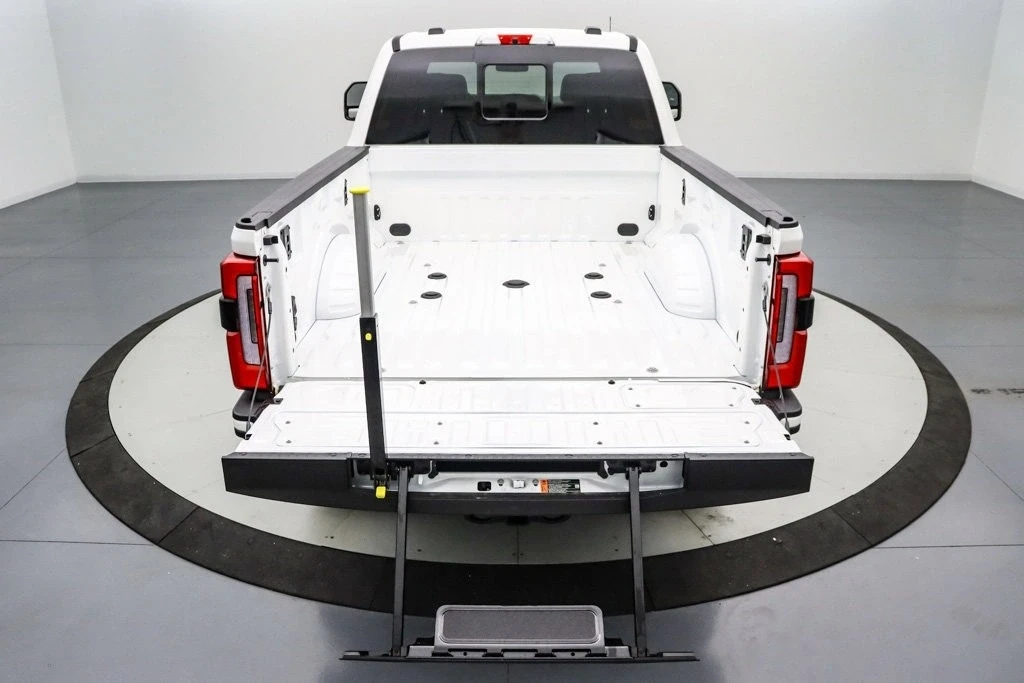 2026 Ford Super Duty 5th Gen - Image 7 of 21