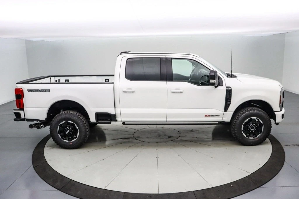 2026 Ford Super Duty 5th Gen - Image 4 of 21
