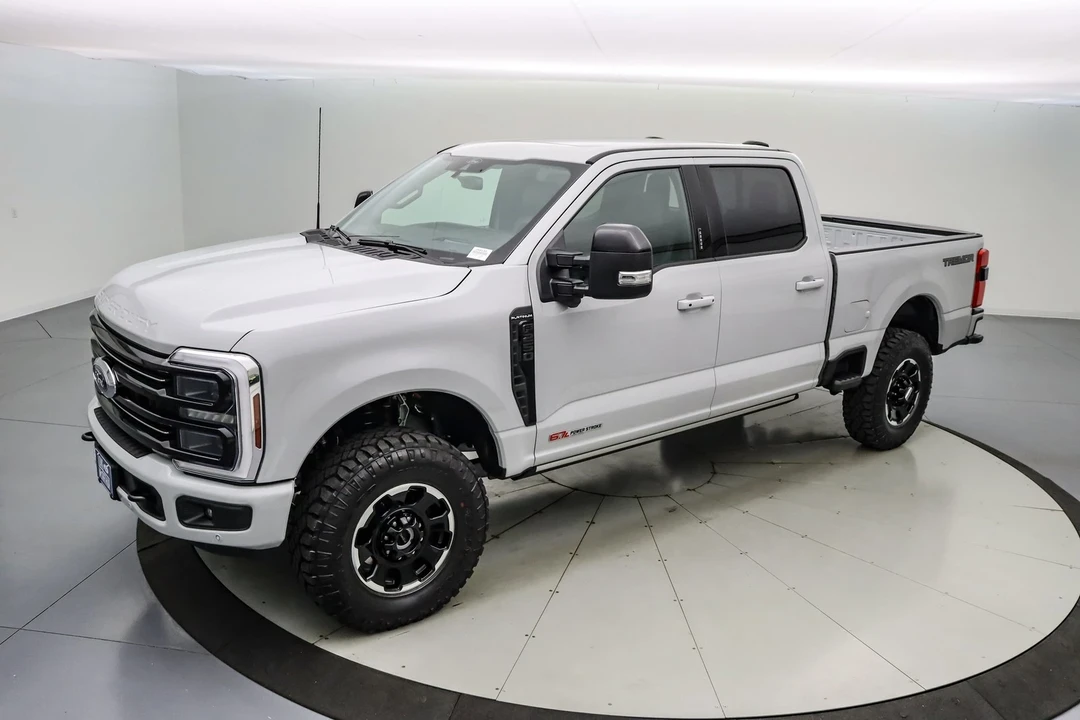 2026 Ford Super Duty 5th Gen - Image 10 of 21