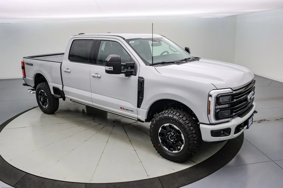 2026 Ford Super Duty 5th Gen - Image 2 of 21
