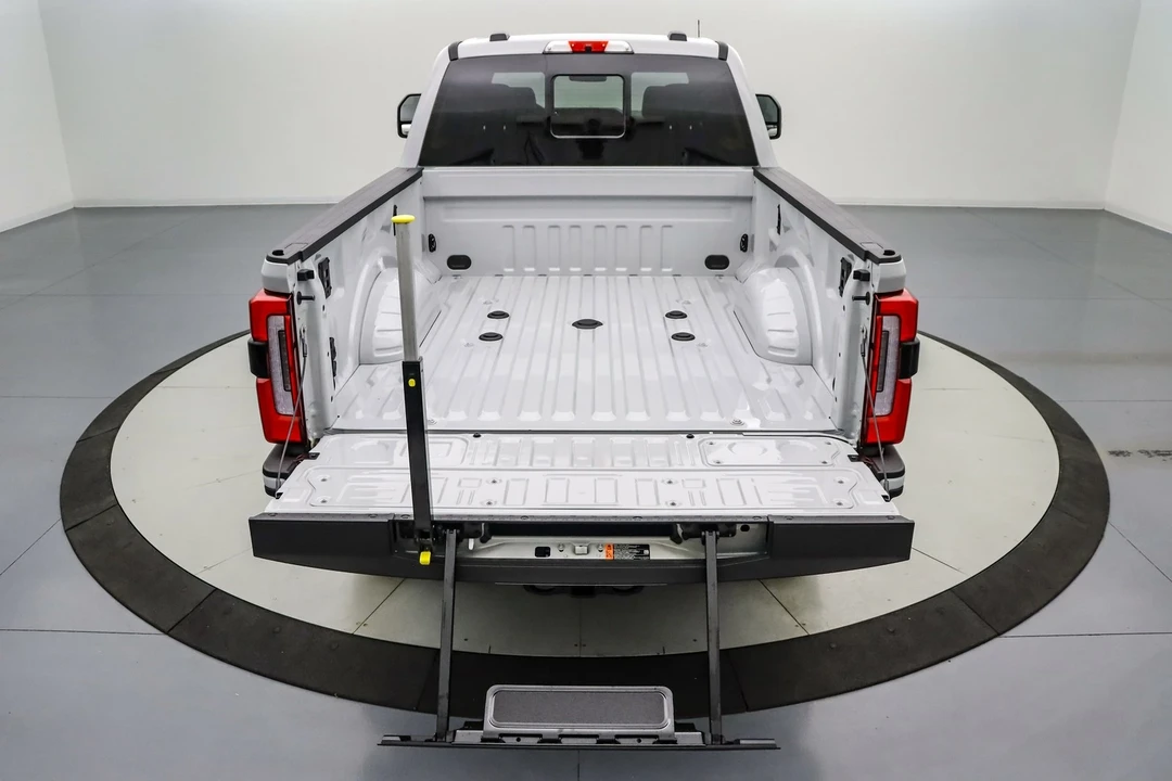2026 Ford Super Duty 5th Gen - Image 7 of 21