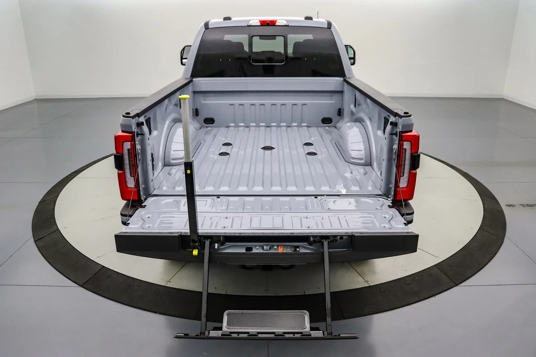 2026 Ford Super Duty 5th Gen - Image 7 of 21