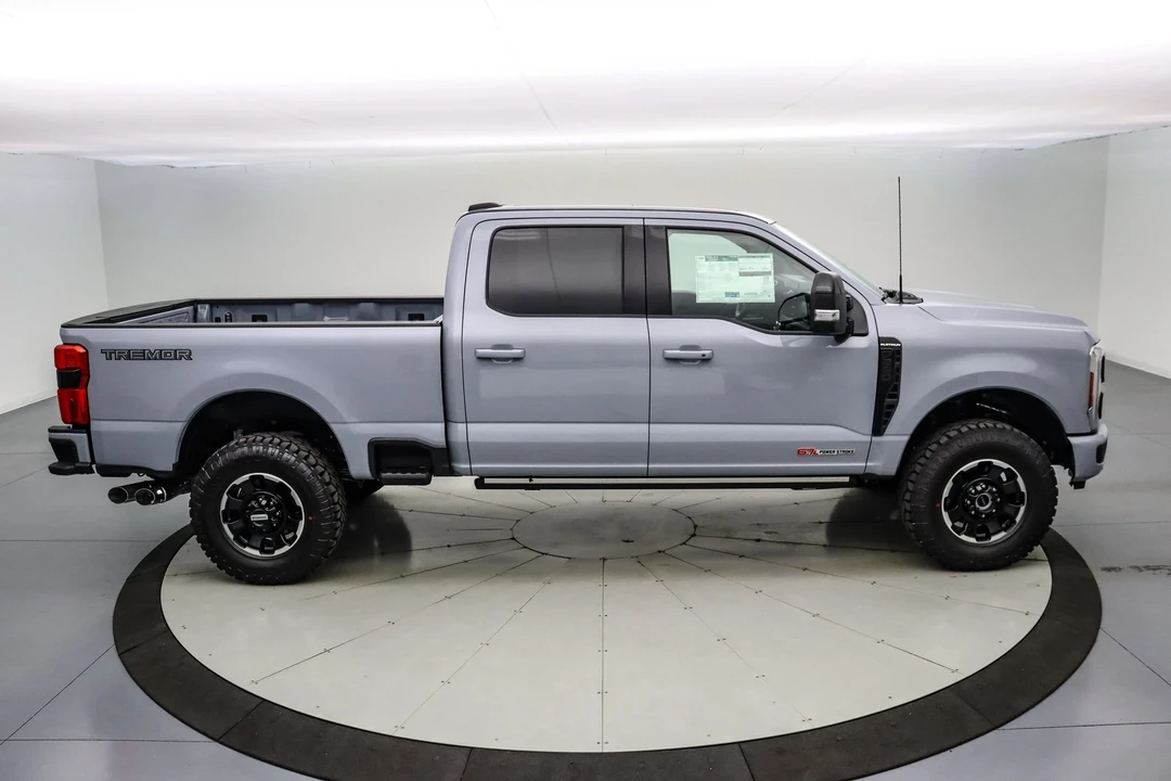 2026 Ford Super Duty 5th Gen - Image 4 of 21