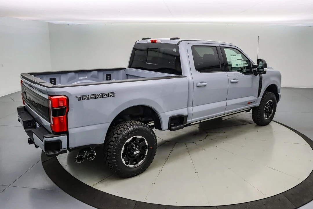 2026 Ford Super Duty 5th Gen - Image 5 of 21