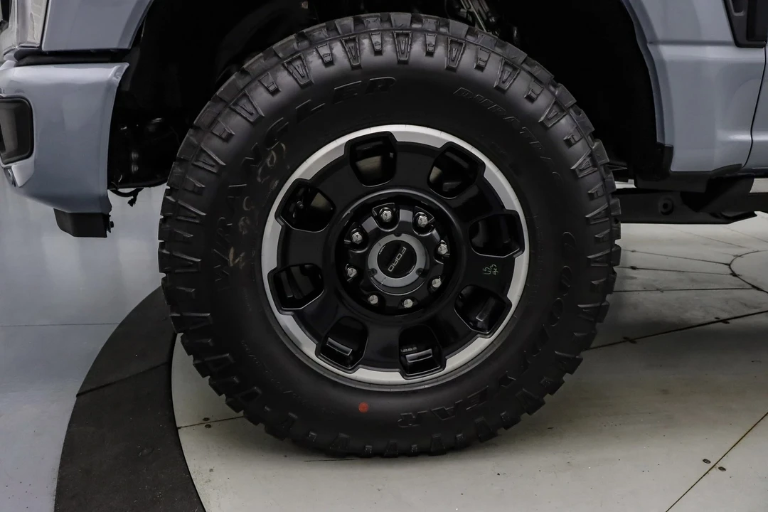 2026 Ford Super Duty 5th Gen - Image 12 of 21