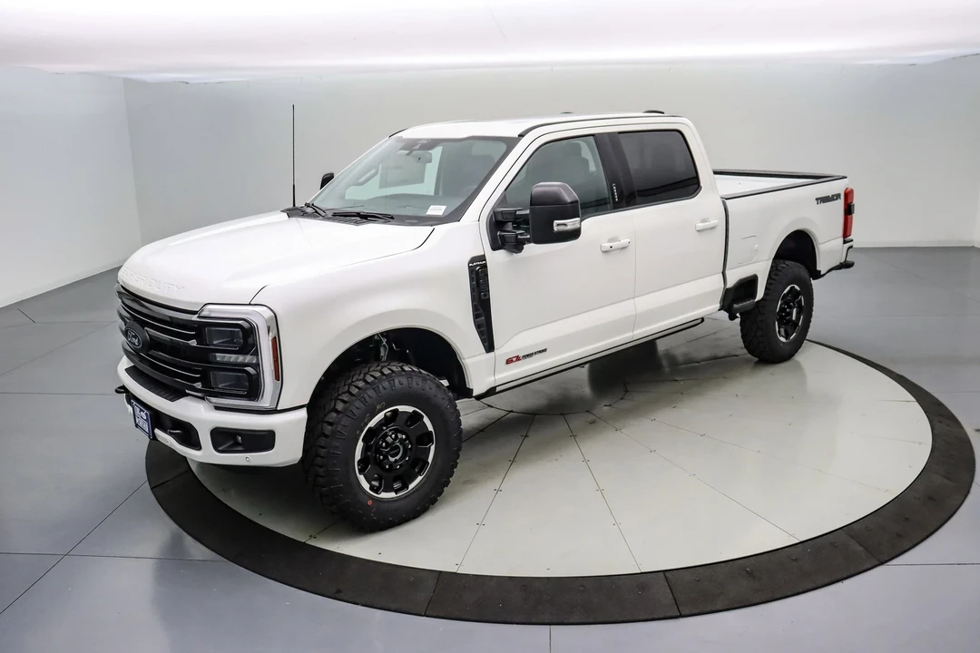 2026 Ford Super Duty 5th Gen - Image 10 of 21