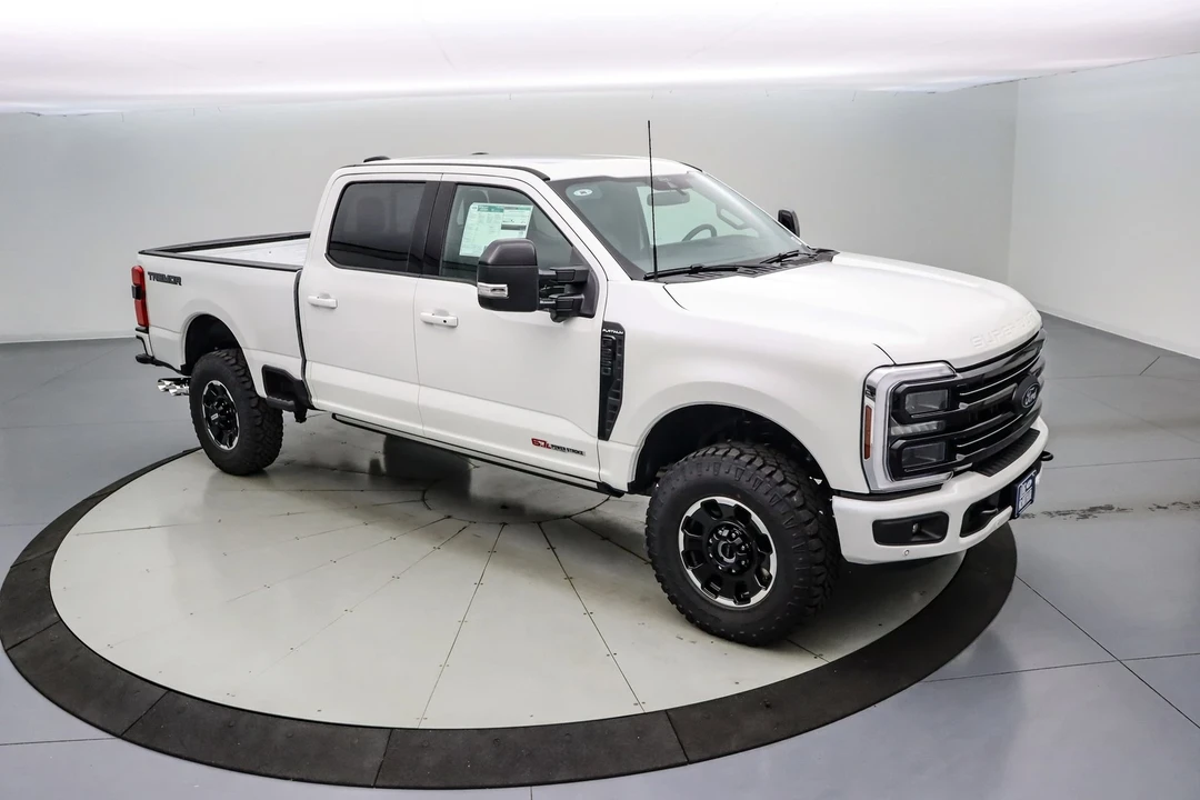 2026 Ford Super Duty 5th Gen - Image 2 of 21