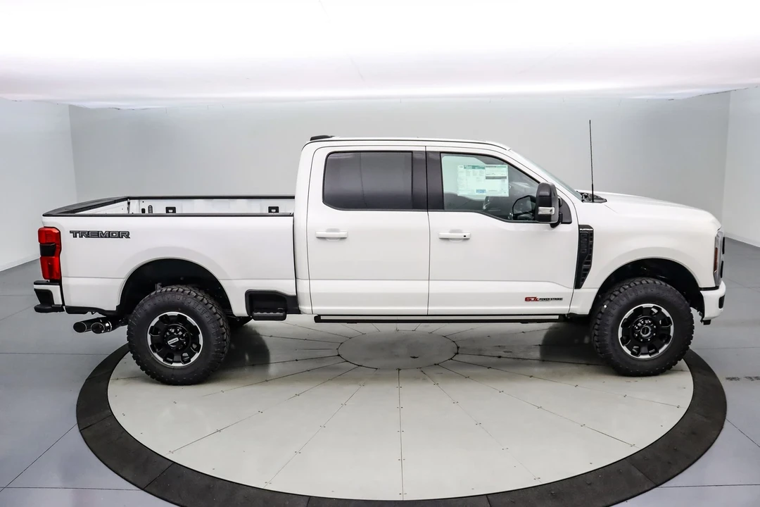 2026 Ford Super Duty 5th Gen - Image 4 of 21