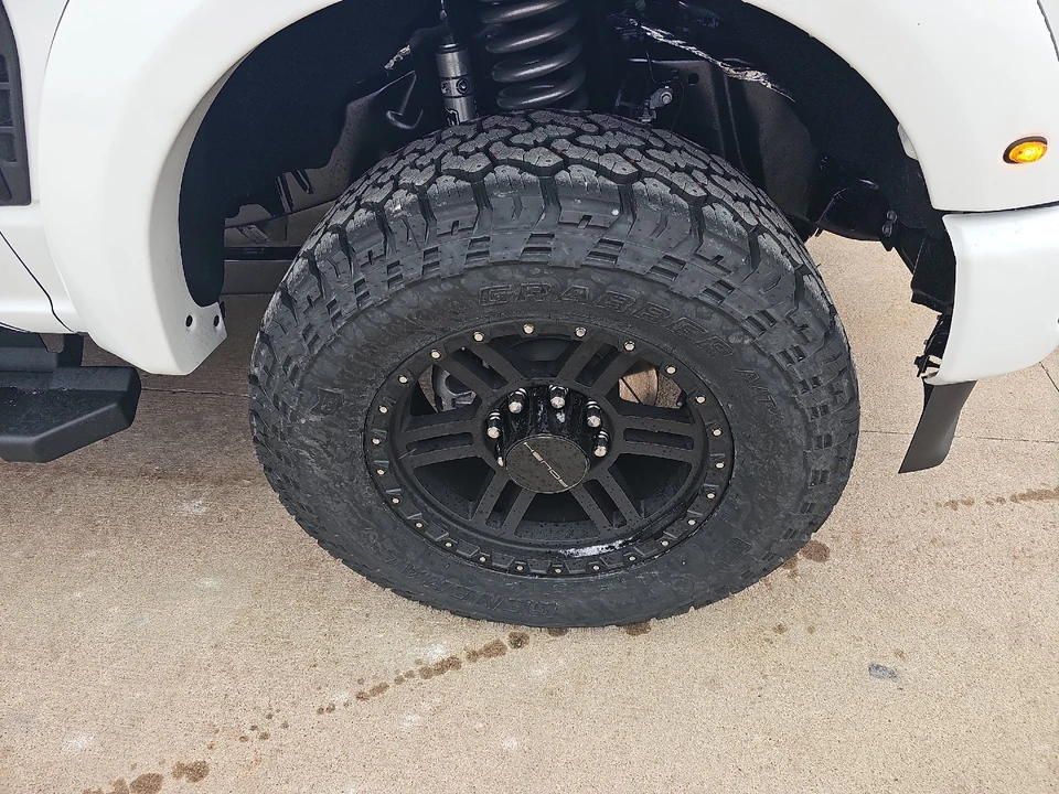 2026 Ford Super Duty 5th Gen - Image 5 of 21
