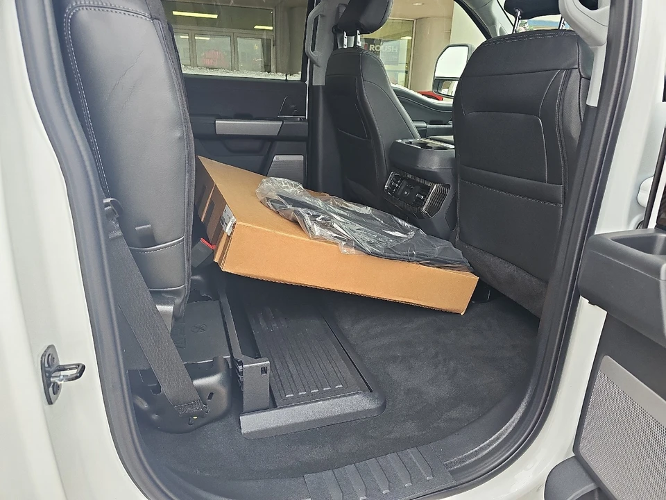 2026 Ford Super Duty 5th Gen - Image 13 of 21