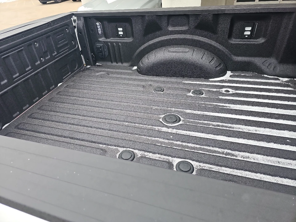 2026 Ford Super Duty 5th Gen - Image 15 of 21