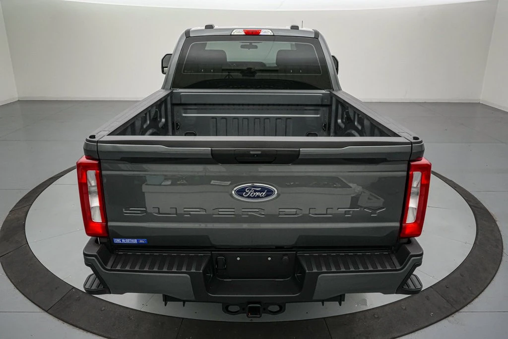 2026 Ford Super Duty 5th Gen - Image 6 of 23