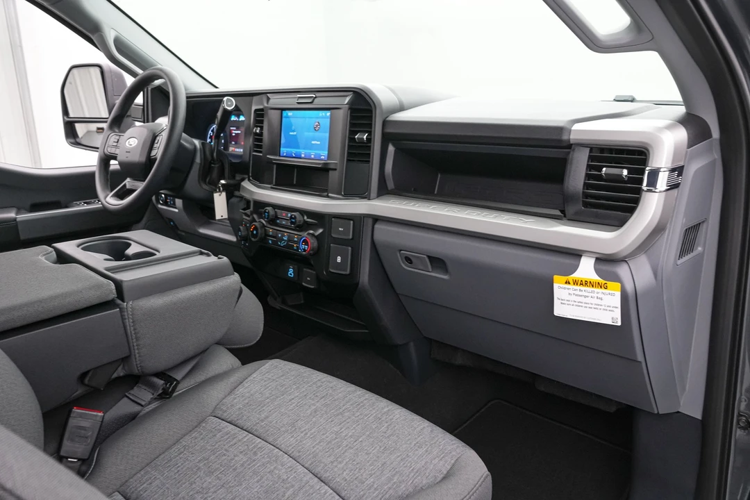 2026 Ford Super Duty 5th Gen - Image 21 of 23