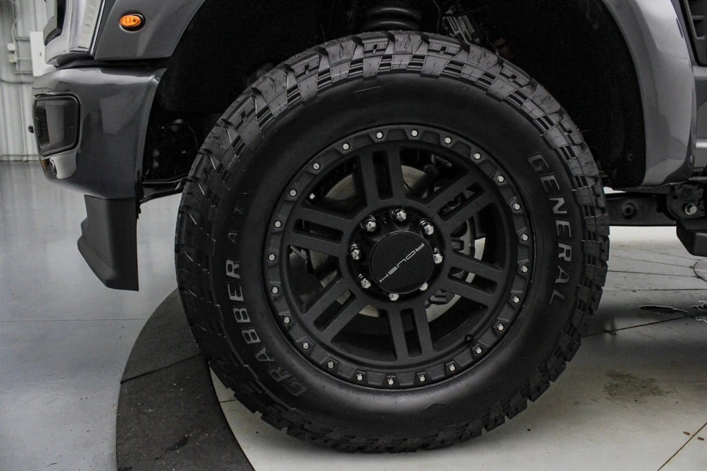 2026 Ford Super Duty 5th Gen - Image 15 of 21