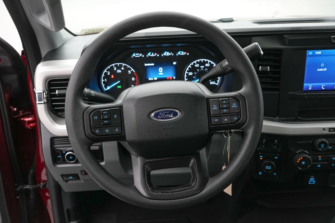2026 Ford Super Duty 5th Gen - Image 27 of 31